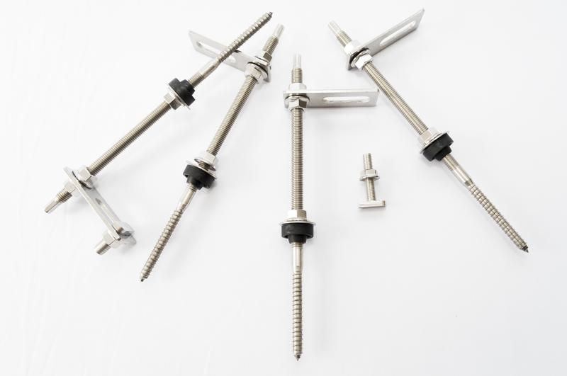 imagem de fixadores fotovoltaicos
